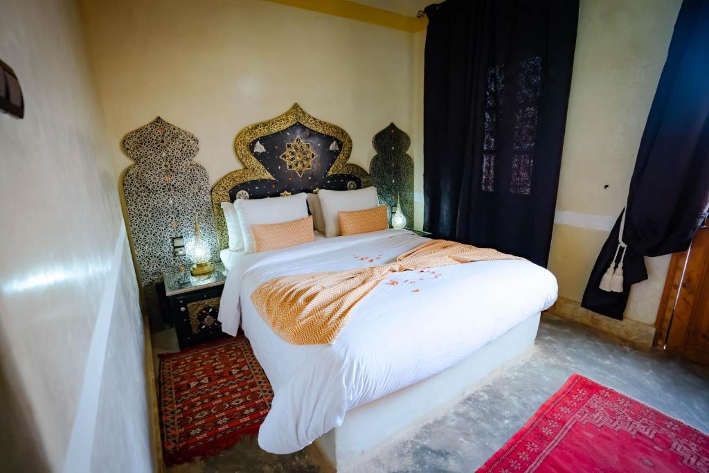 Kasbah Tizzarouine - Standard Double Room