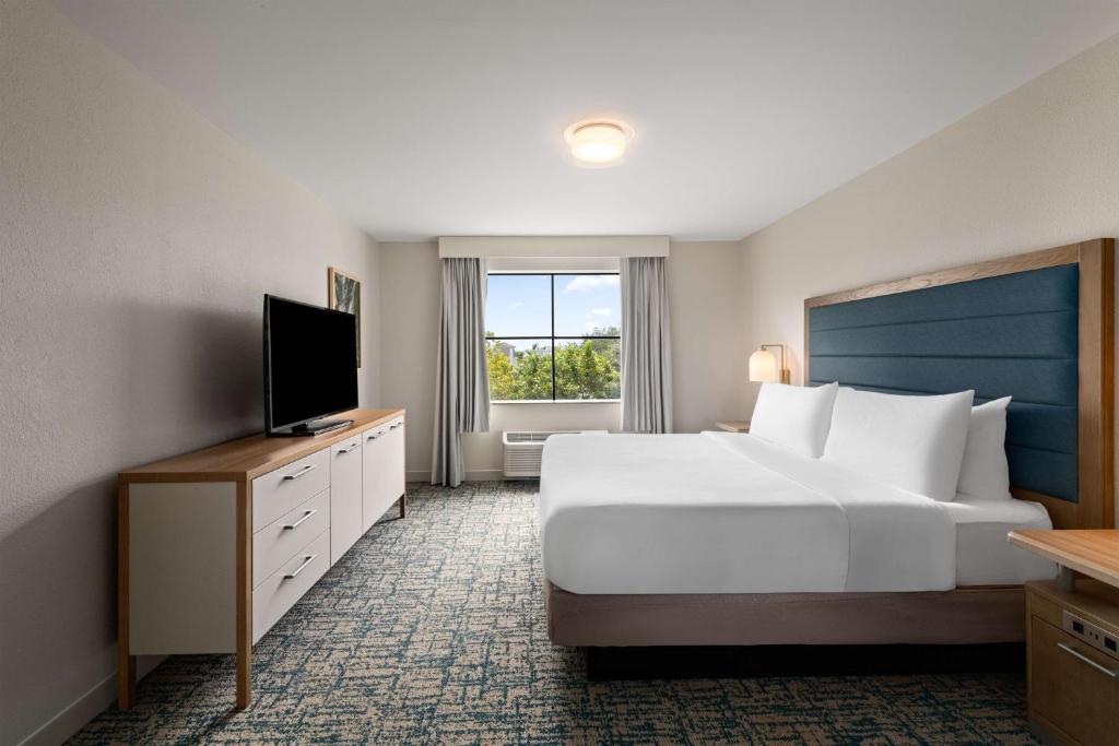 Homewood Suites by Hilton West Palm Beach photo
