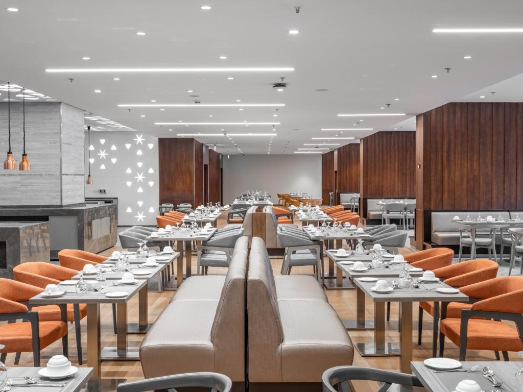Posezení v ubytování Wirgan Hotel Al Nour