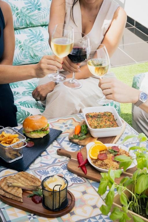 Hotel DAH - Dom Afonso Henriques - Resim 7