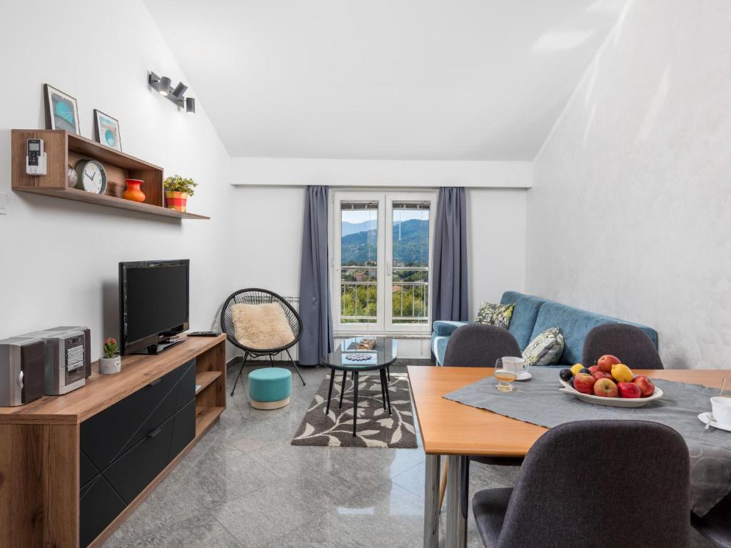 Kuchyň nebo kuchyňský kout v ubytování Apartment Bella Vista-2 by Interhome