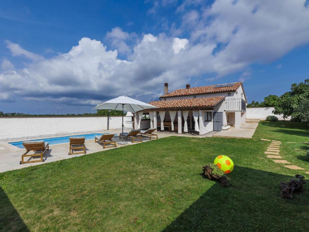 Holiday Home Barbolan by Interhome