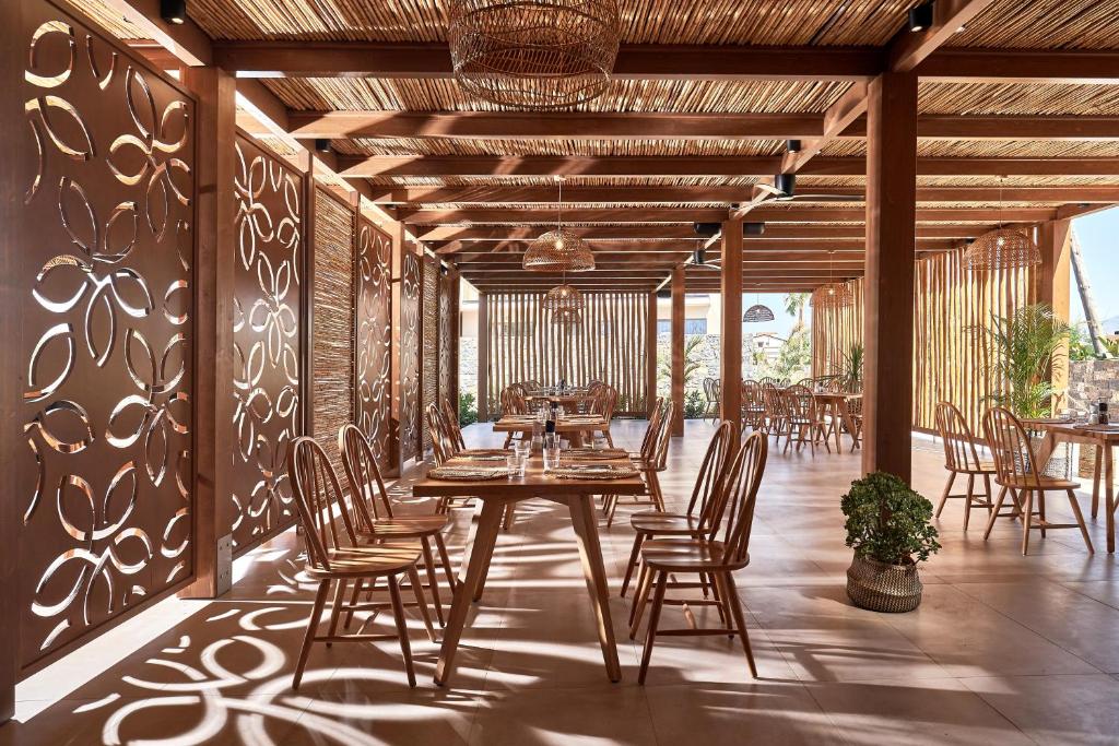 Restaurace v ubytování Sentido Amounda Bay