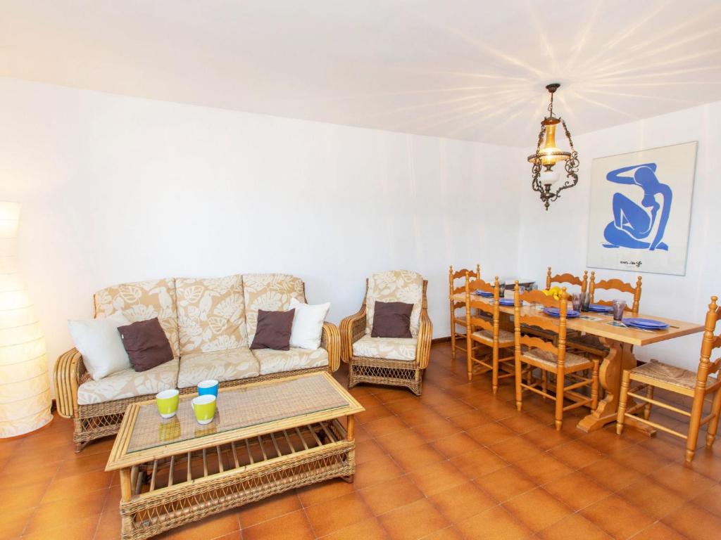 Posedenie v ubytovaní Apartment Melis 1 by Interhome