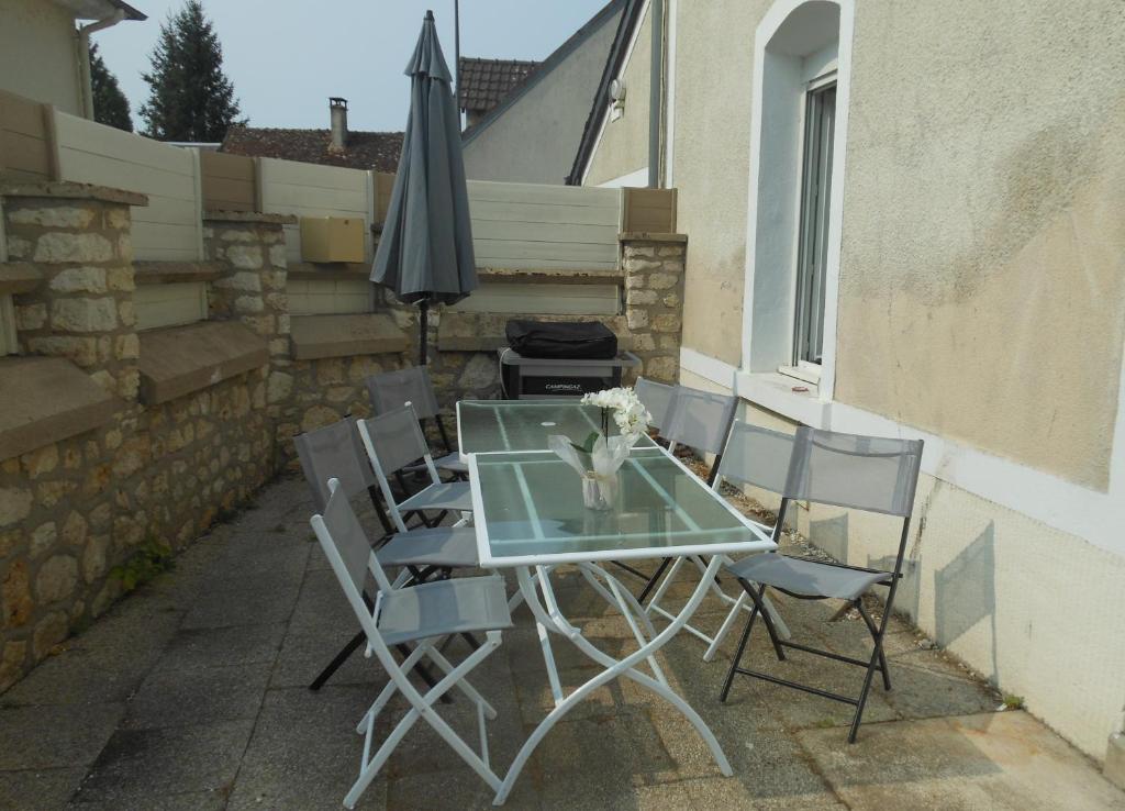 Patio nebo venkovní prostory v ubytování LE RABELAIS