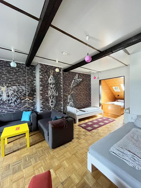 Posezení v ubytování Homeplanet Hostel