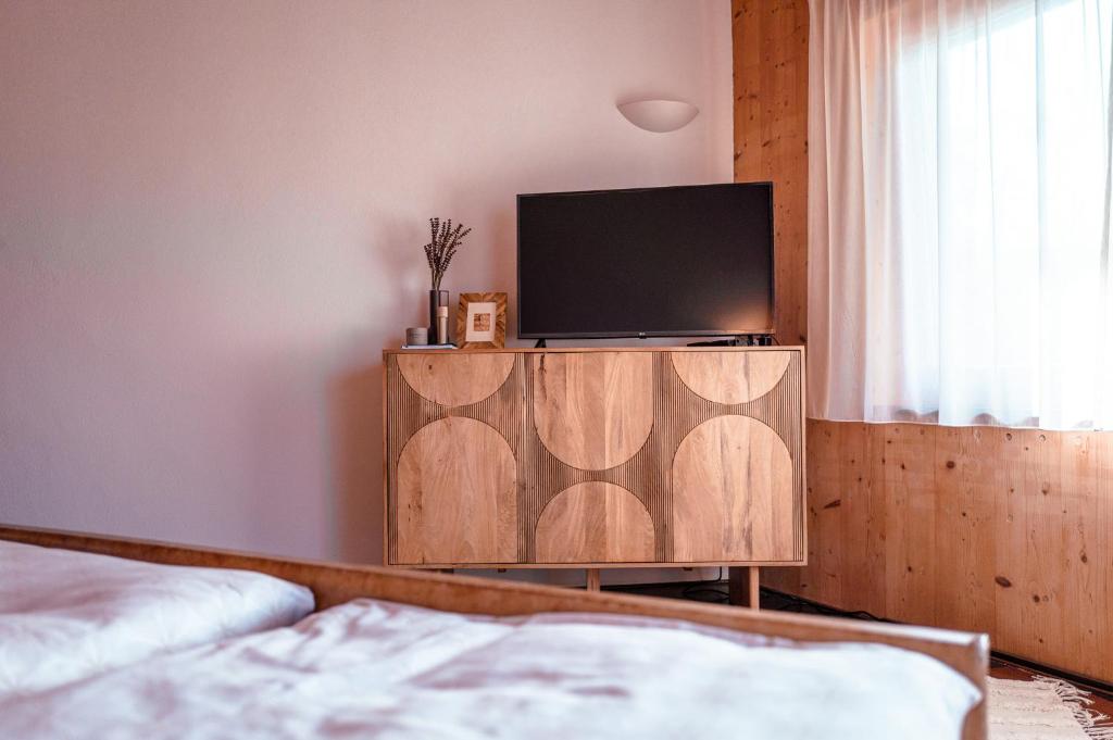 TV a/nebo společenská místnost v ubytování Strohlehm'zhaus