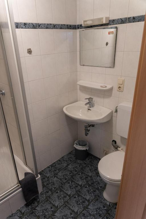 Koupelna v ubytování Gasthaus Schneider