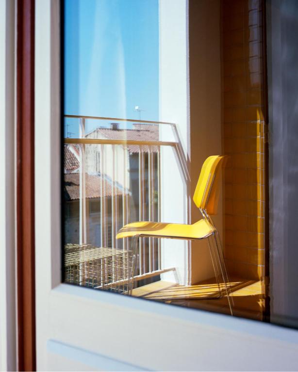 Fotografie z fotogalerie ubytování Hôtel Présent - Entrée autonome, réception en ligne - Encore Mieux v destinaci Arles