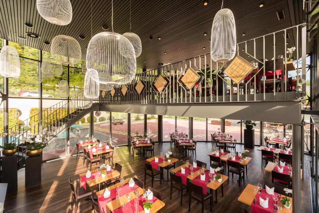Restaurace v ubytování Riverside