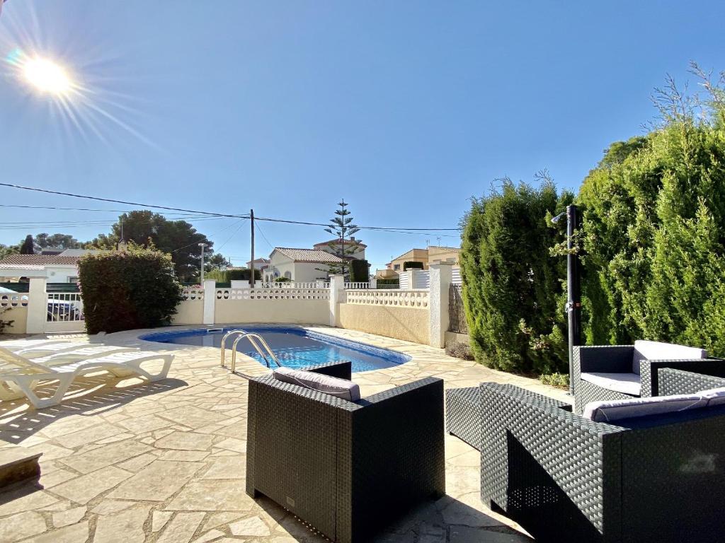 Fotografia z galérie ubytovania Villa Avondale 3bedroom villa with air-conditioning & private swimming pool v destinácii L'Ametlla de Mar