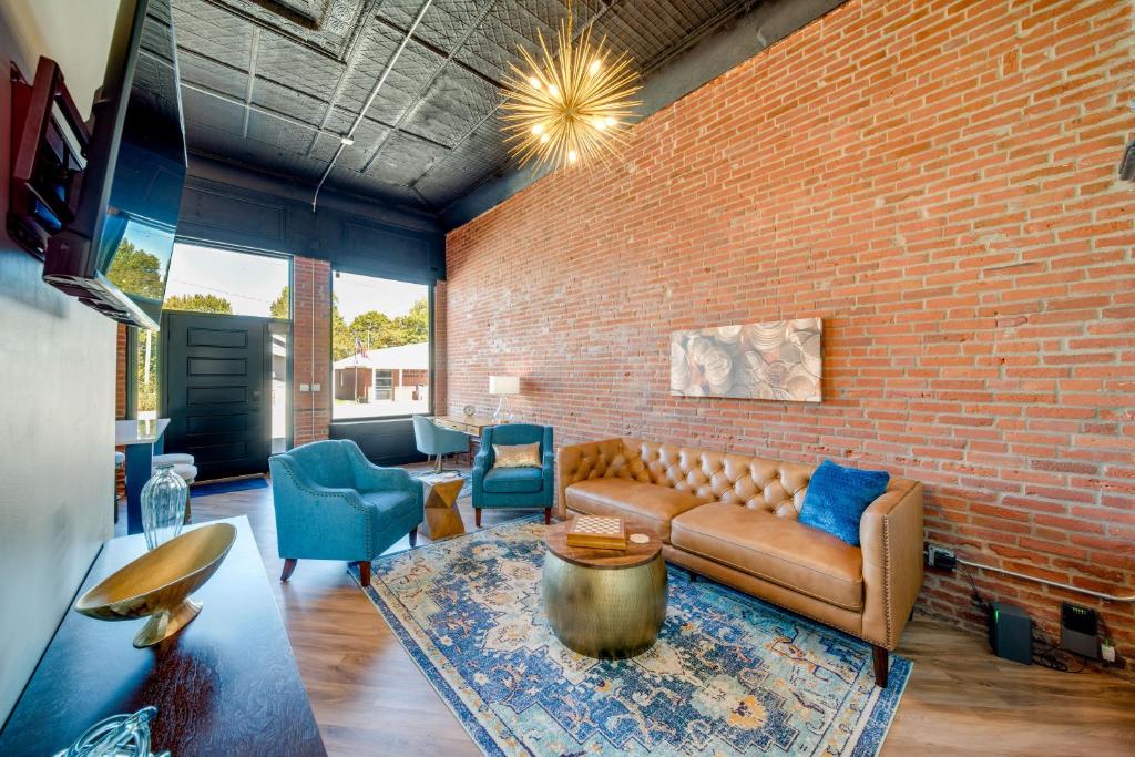 Idyllic Biggsville Vacation Rental 10 Mi to River, Biggsville (updated