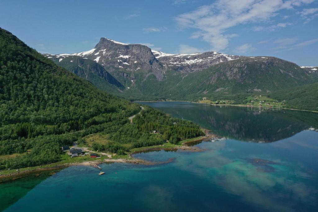 Gallery image of Lykkebu Fiskfjord in Dragland