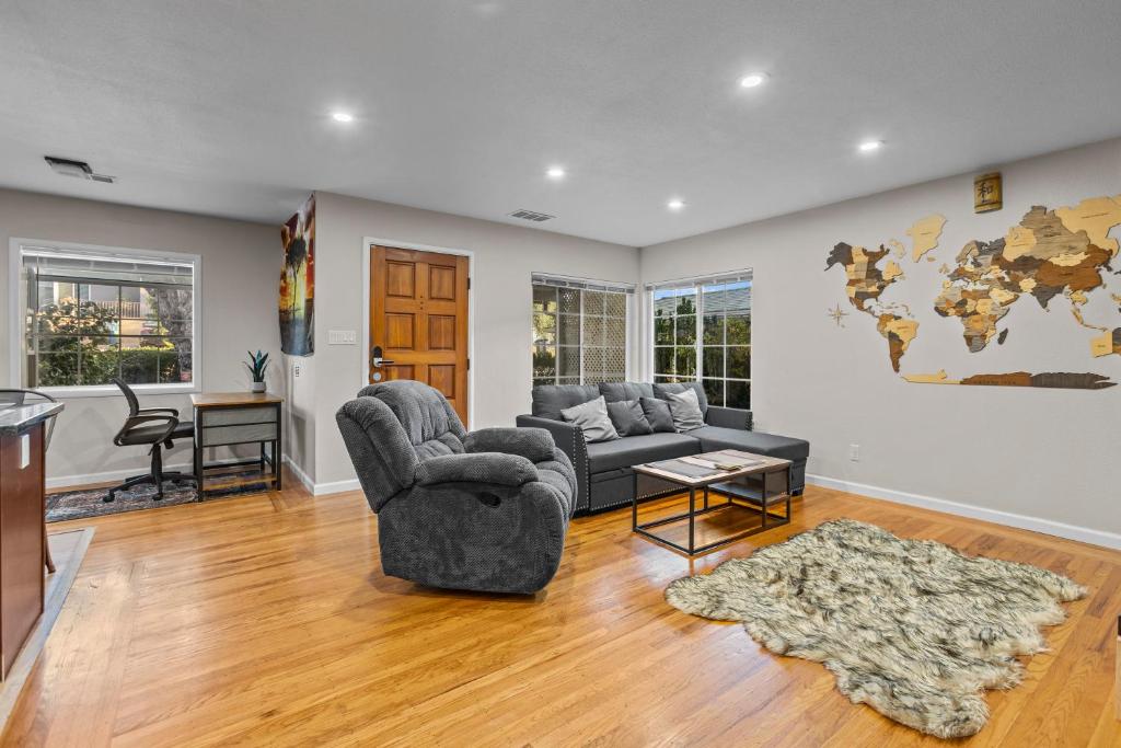 Beautiful Hayward Hills Home, Hayward (updated prices 2024)