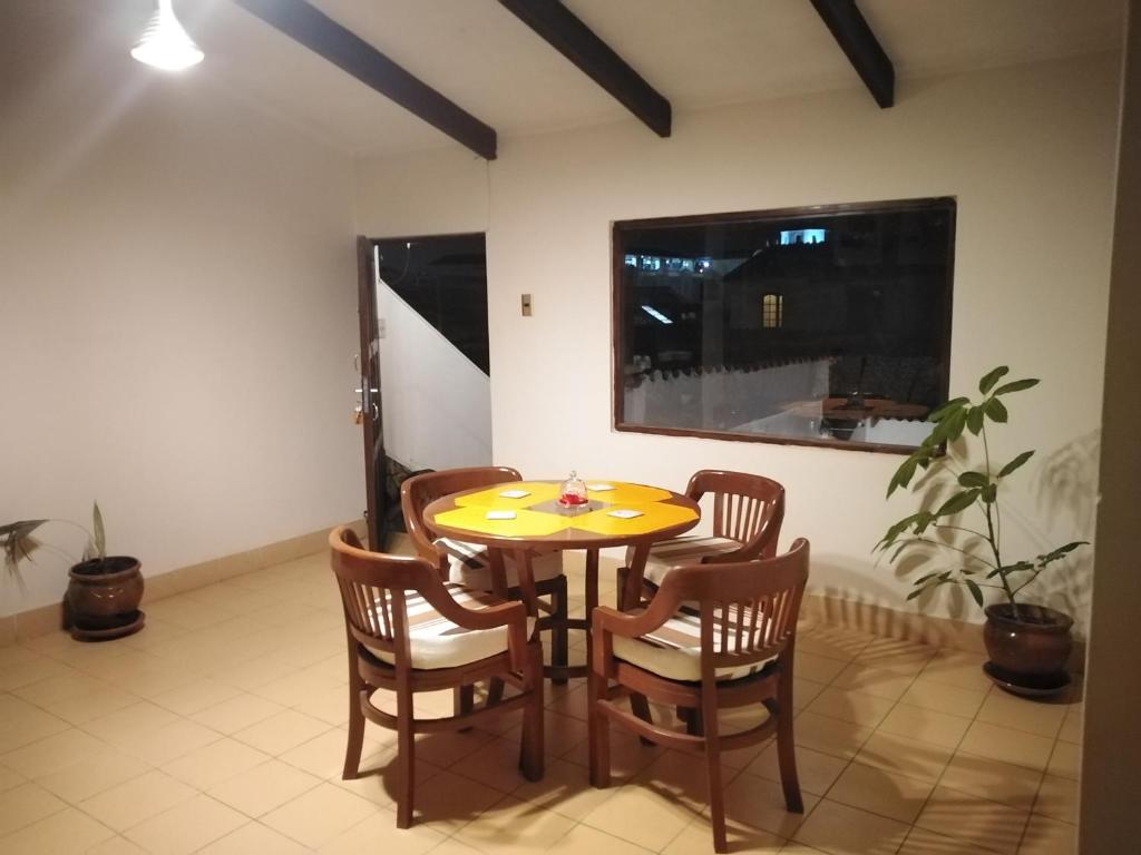 Hospedaje Ajayu Sucre - Apartment