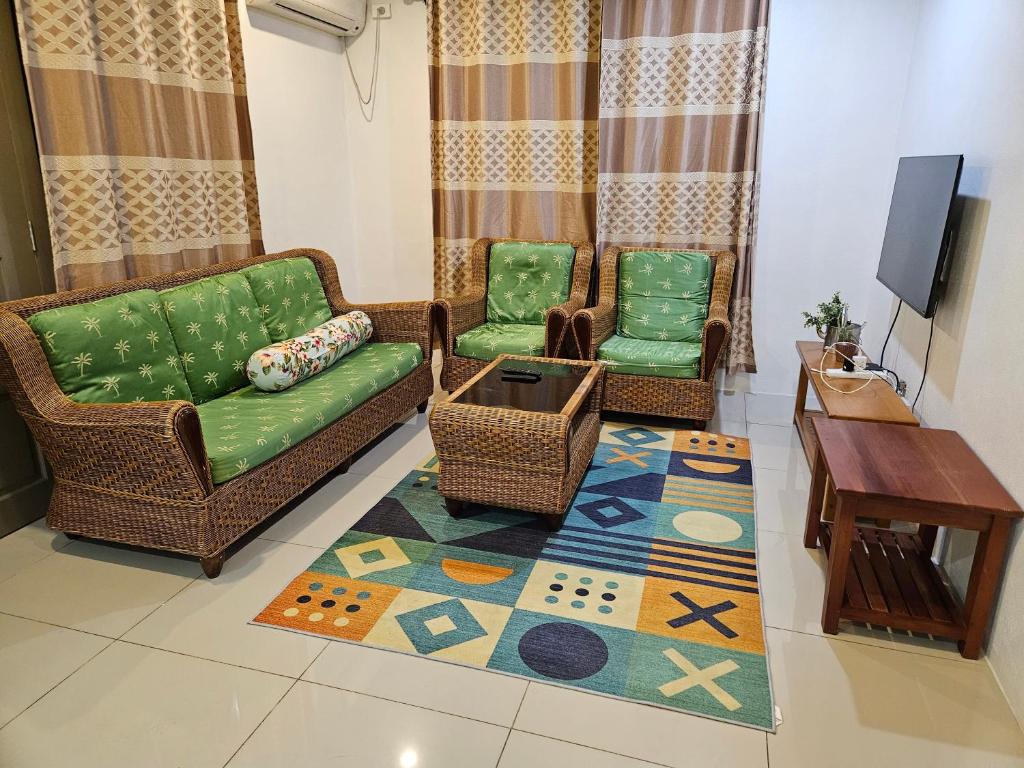 Posezení v ubytování FIJI HOME Apartment Hotel