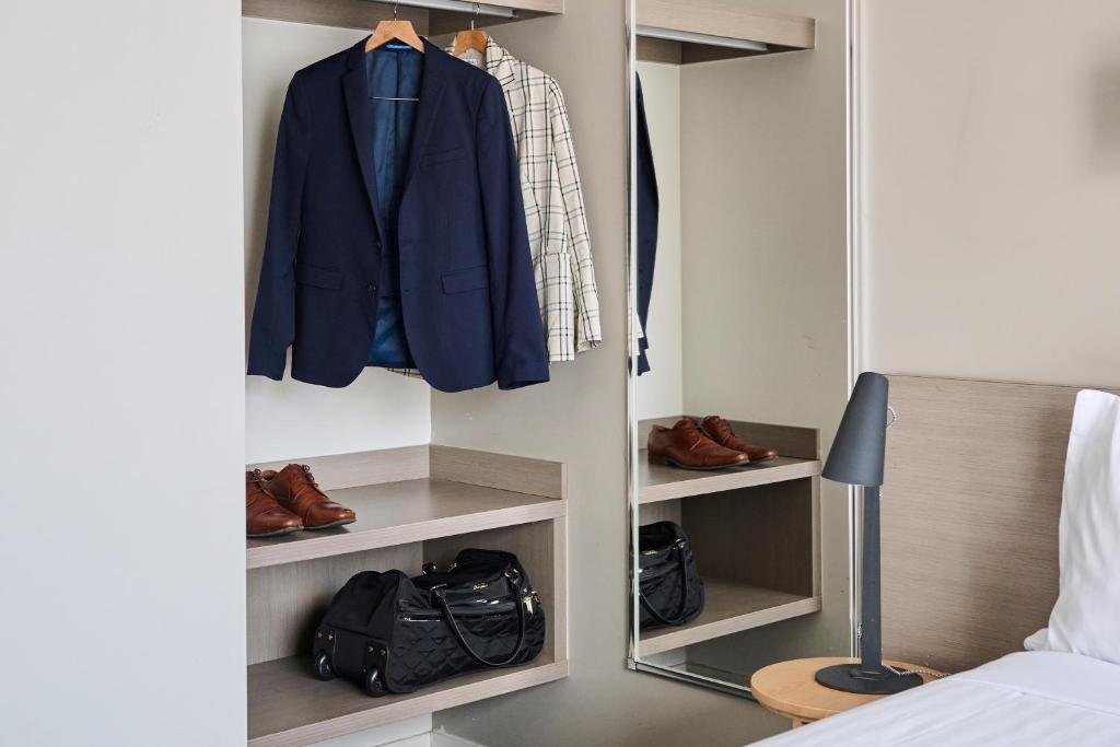 Abode Gungahlin - Resim 16