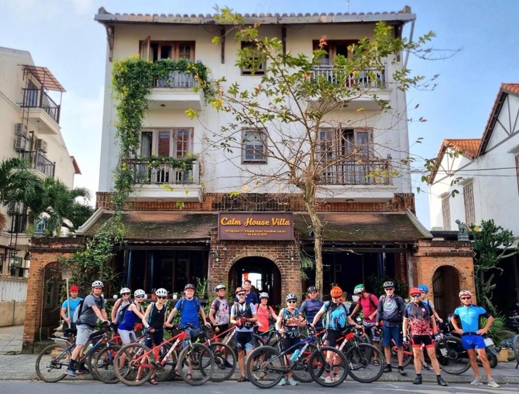 Anar amb bici a Calm House Hotel Hoi An 1 o pels voltants