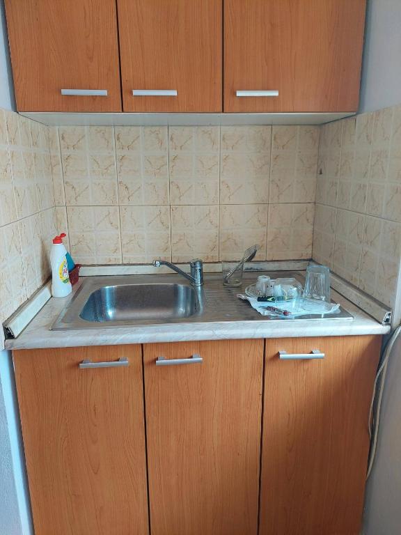 Lovely 11 Rental Ap In Myslym Shyri Tirana - Image 2