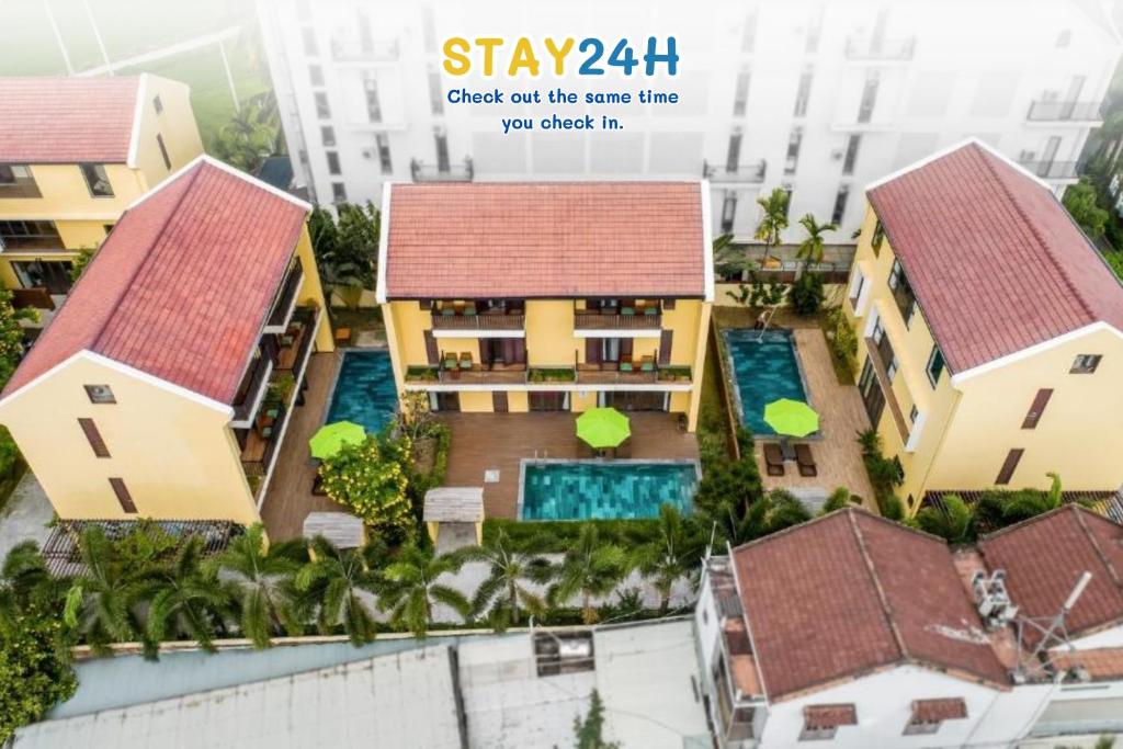 un modelo de villa en una ciudad en Palm Boutique Village - STAY 24H en Hoi An