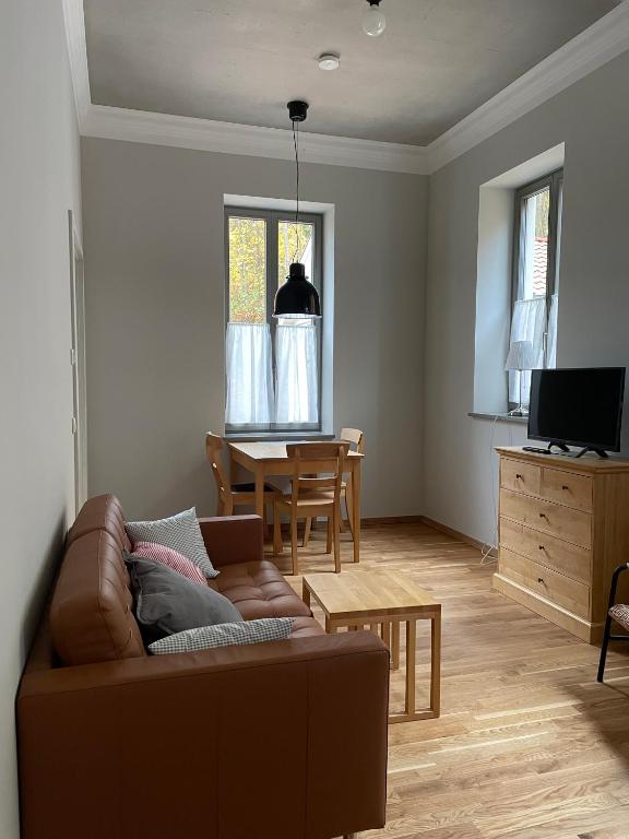 TV a/nebo společenská místnost v ubytování Gästehaus Phantasie