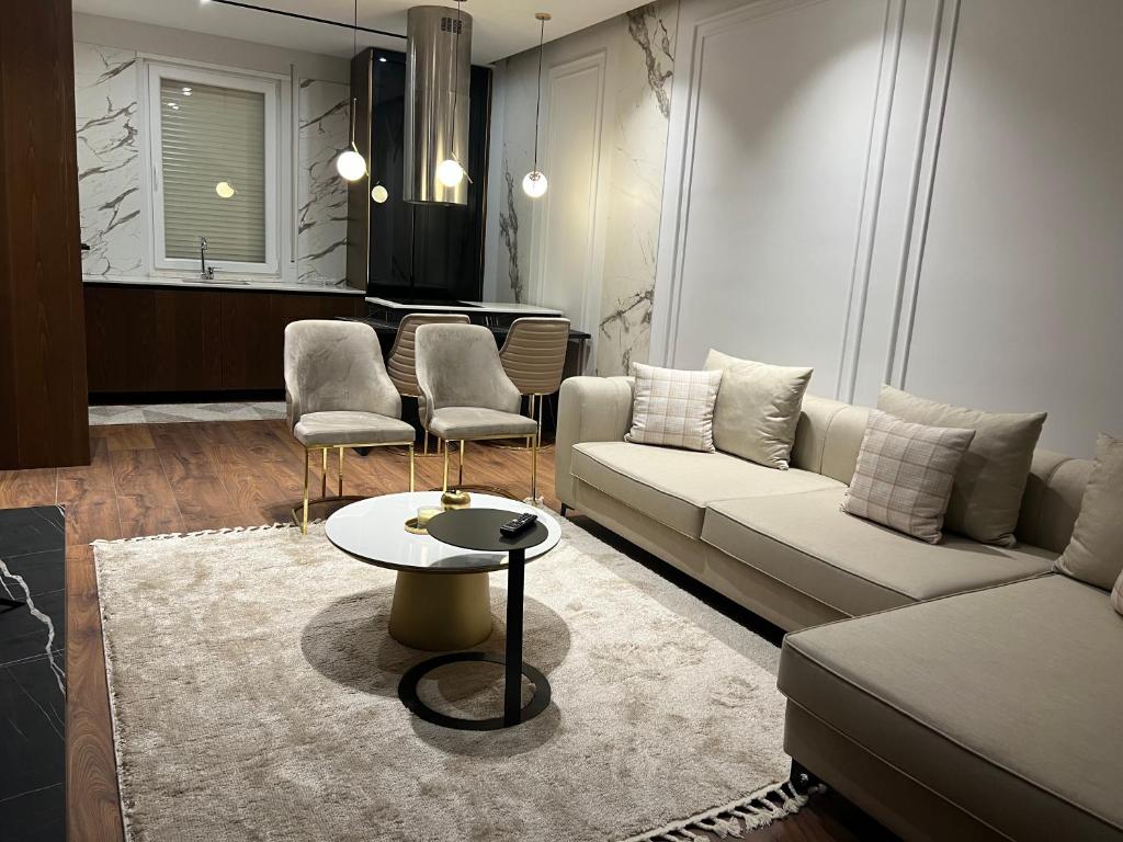 Regal retreat Apartment