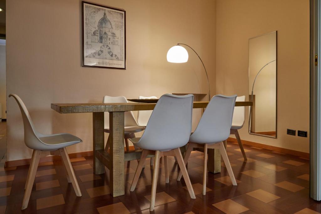 Milan Retreats Duomo - 7