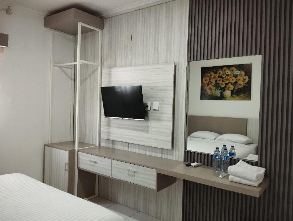 Hotel Syariah Selamat Sukabumi - Deluxe Double Room