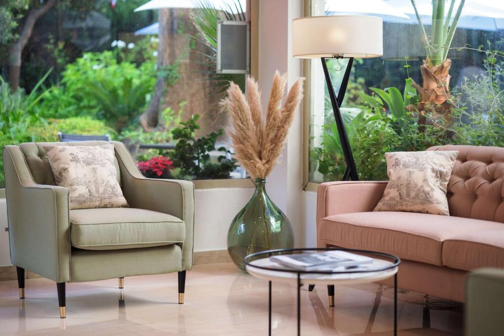 Best Western Plus Hôtel Brice Garden Nice - Resim 5