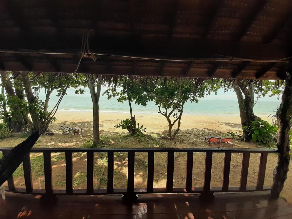 Cha Cha Bungalow - 15