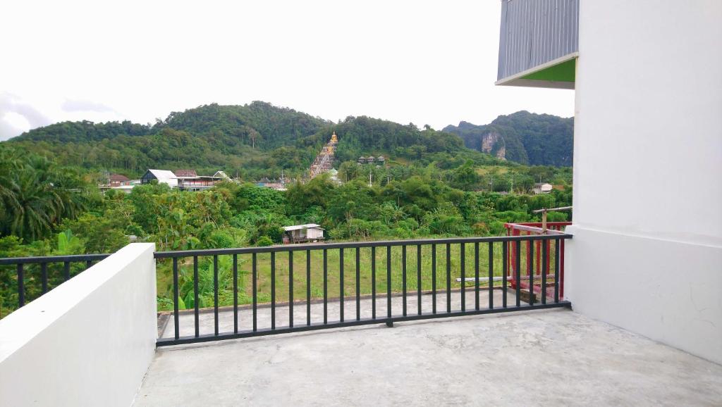 Balcó o terrassa a TG Apartment Aonang