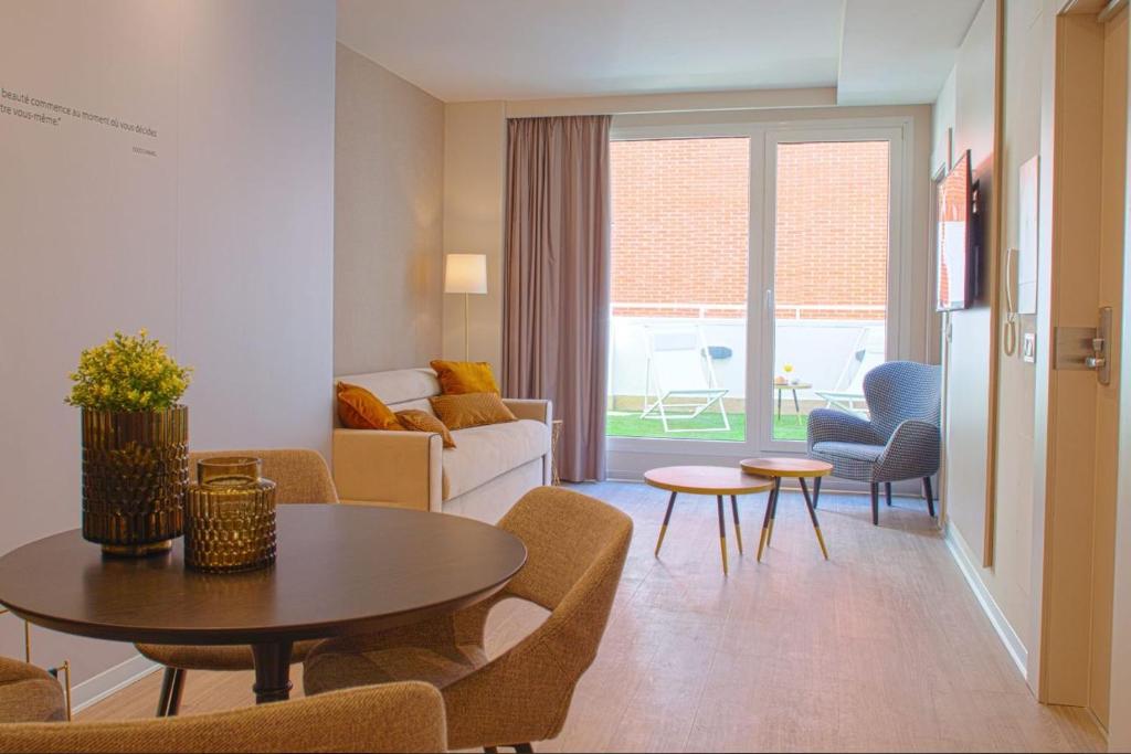 Posedenie v ubytovaní Voghe Premium Flats