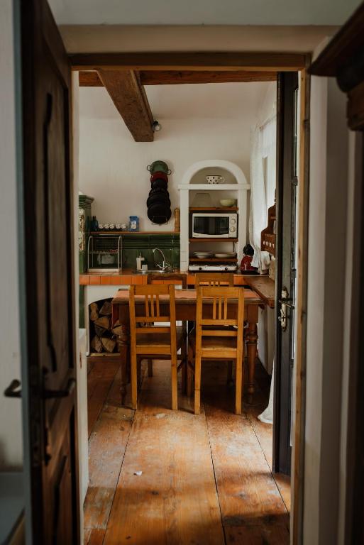 Kuchyň nebo kuchyňský kout v ubytování Statek Veberovi