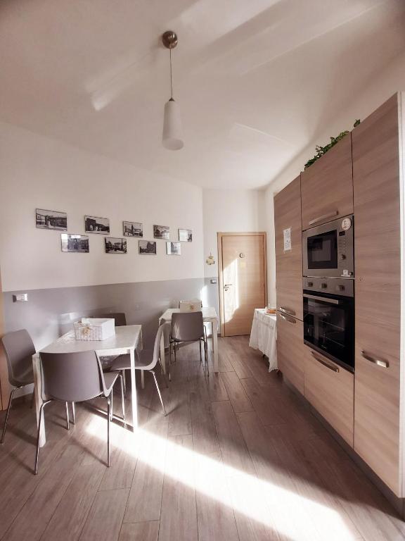 Kuchyň nebo kuchyňský kout v ubytování B&B Solimo