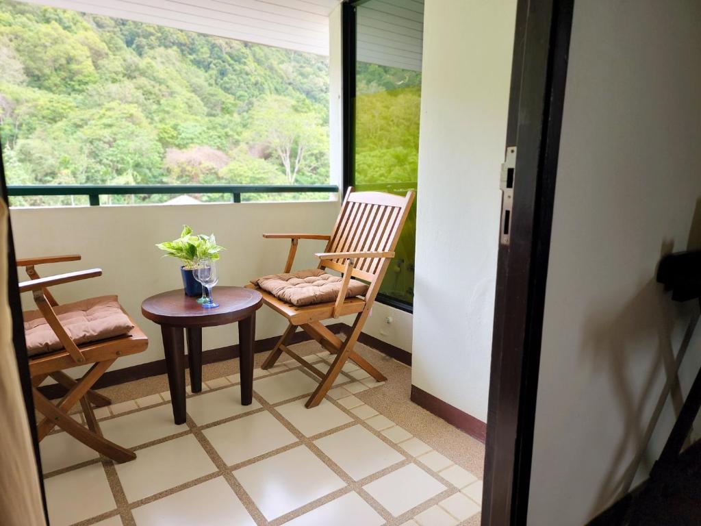 Lanta Mermaid Boutique House - Superior Double Or Twin Room With Mountain View