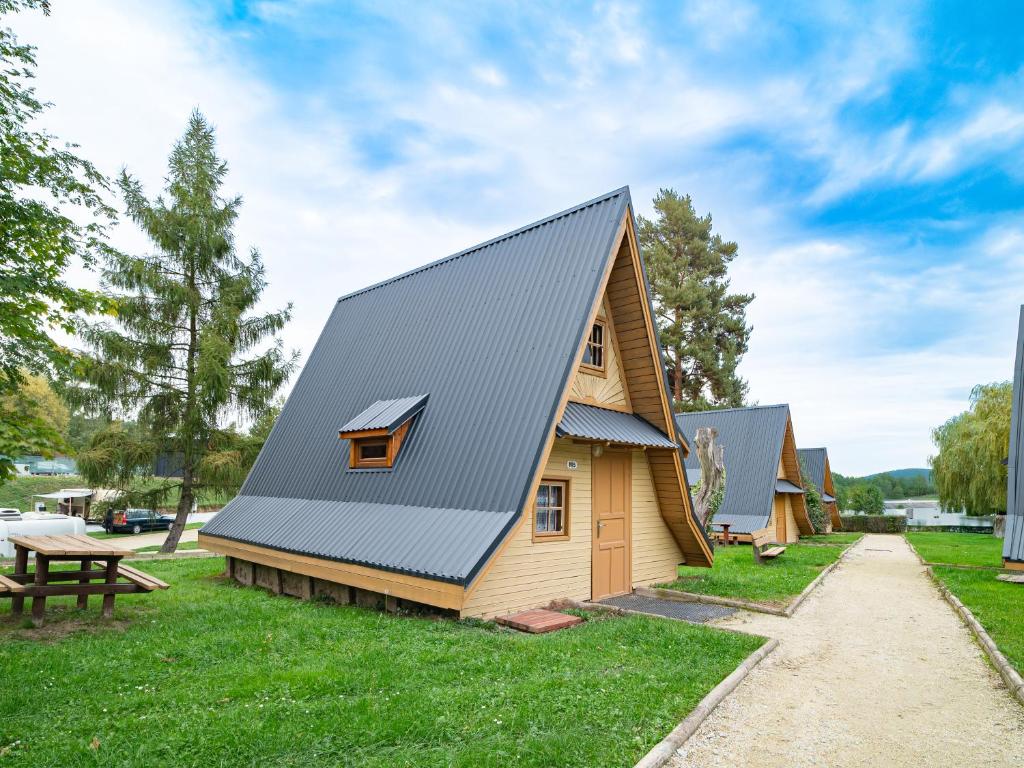SuliCamp Kompleks Wypoczynkowy - Chalet