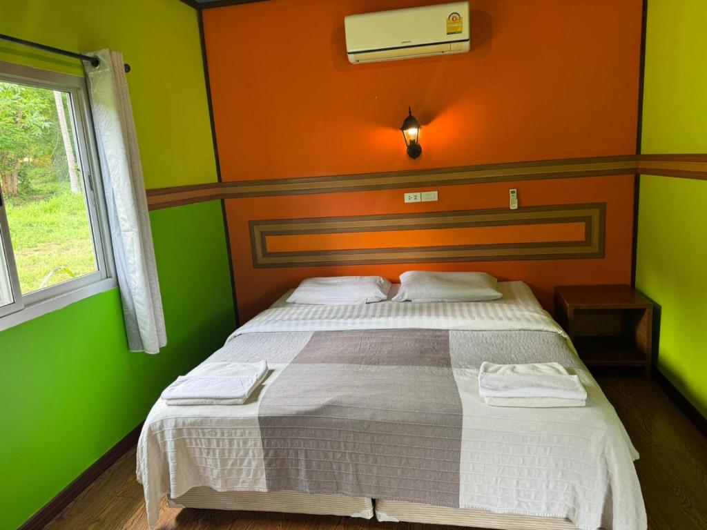 Fine Times Resort - 8