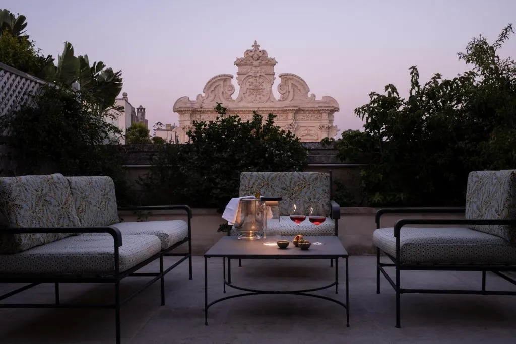 Deluxe Double Room with Terrace