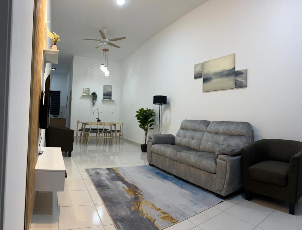 Posezení v ubytování SSR312/S2TOWN/3R2B HOMESTAY