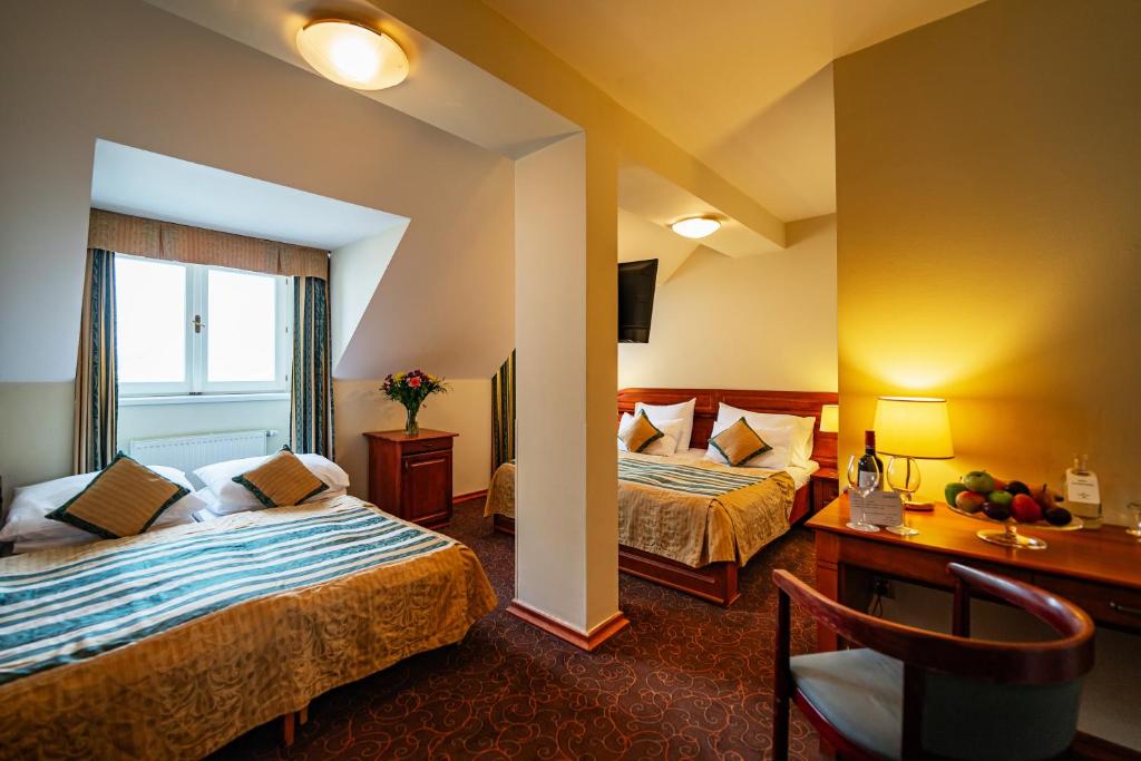 Hotel U Divadla - Czech Leading Hotels - 7