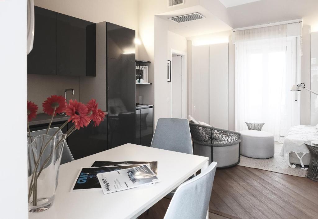 ComeCasa Prestigioso Attico in Duomo - San Babila - One-Bedroom Apartment
