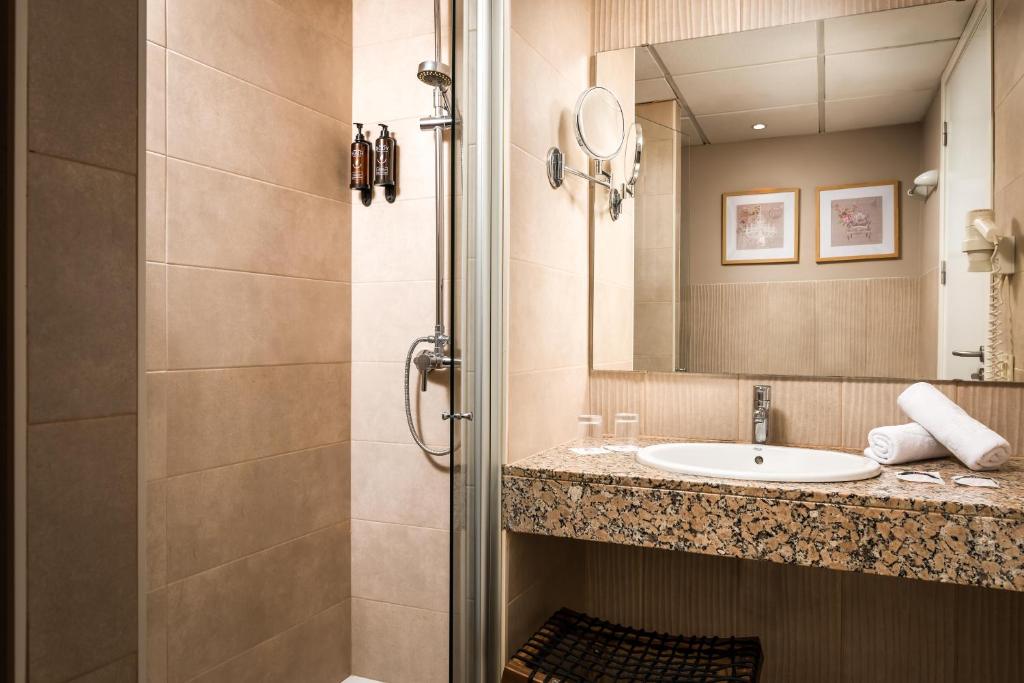 ALEGRIA Plaza Paris 4*Sup - Standaard Dubbele Of Dubbele Kamer