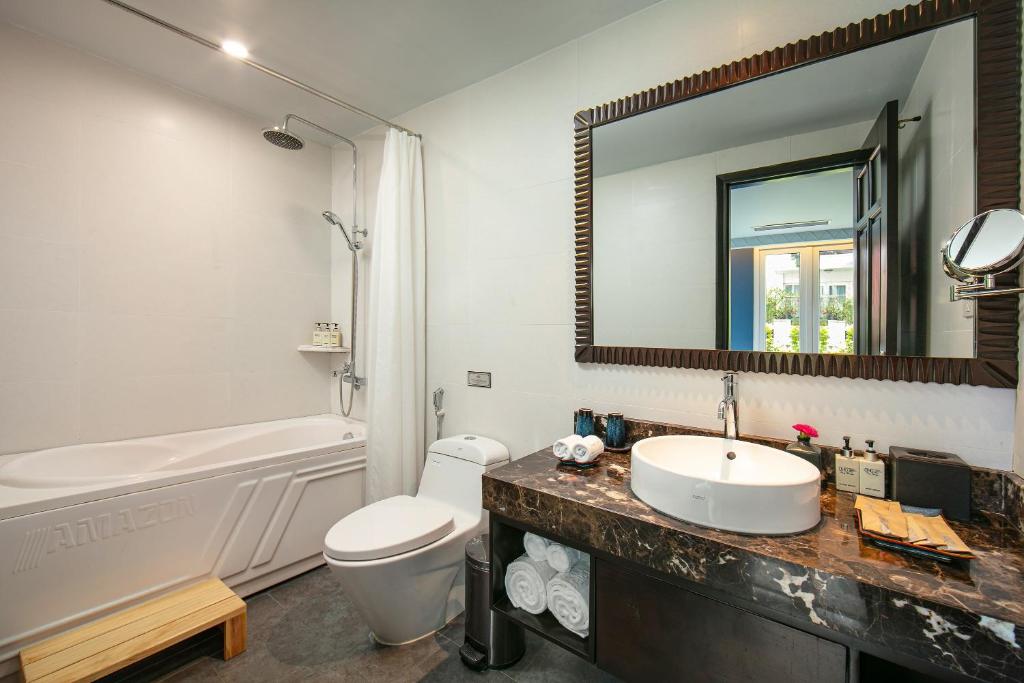 Suite Nhìn Ra Thành Phố