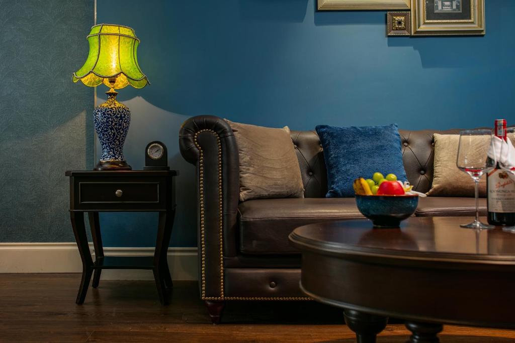 Suite Royal với Ban công