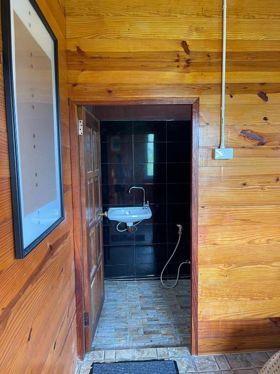 Koupelna v ubytování Elevated Serenity Lodge in Khao Kho