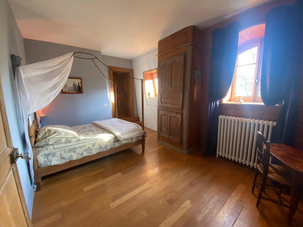Château de Roberville - Tweepersoonskamer Met Uitzicht Op De Tuin