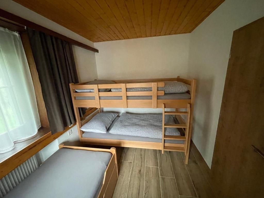 Letto o letti in una camera di Pension Balm