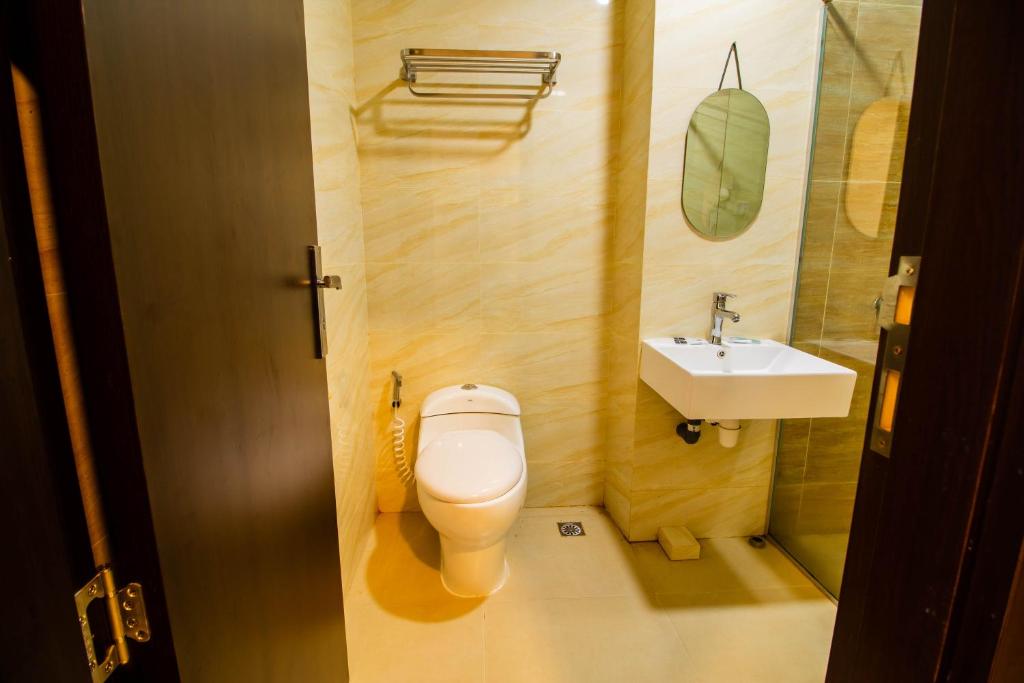 Formosa Spacious Apartments with Netflix & Pick Up Service by MESA - Deluxe Studio