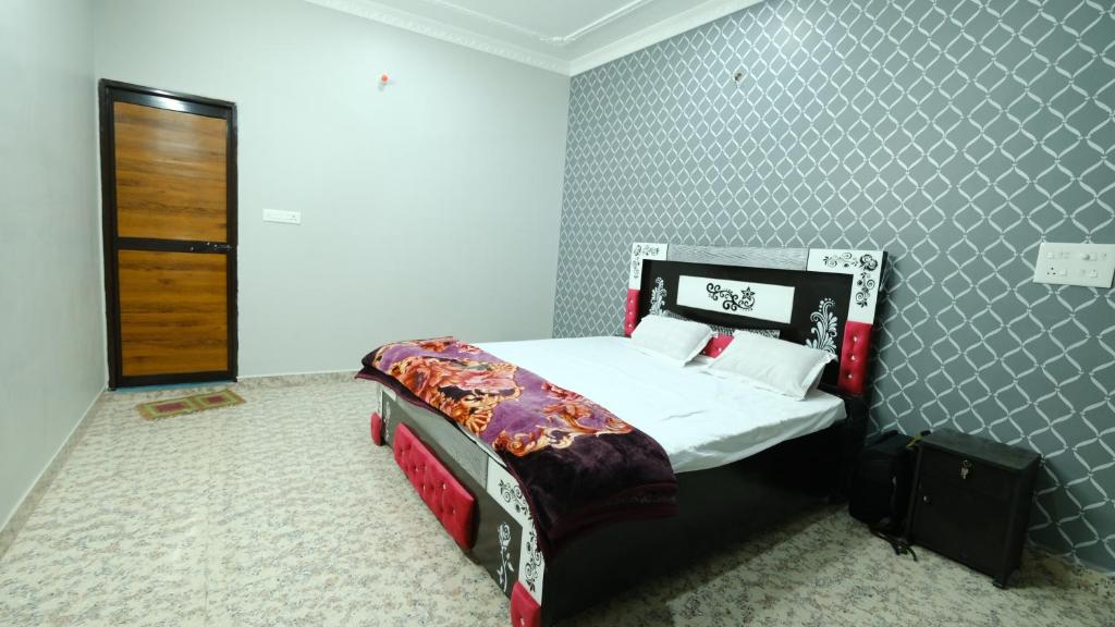 Shree Krishna Niwas - Housity