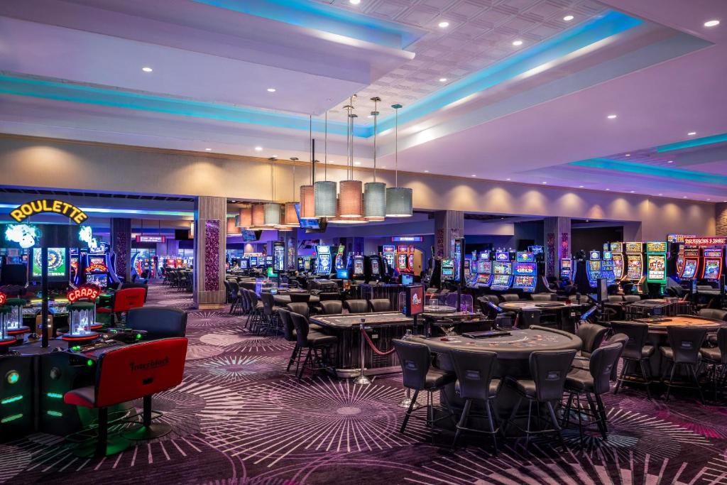 Harrah's Gulf Coast Hotel & Casino, Biloxi – Updated 2024 Prices